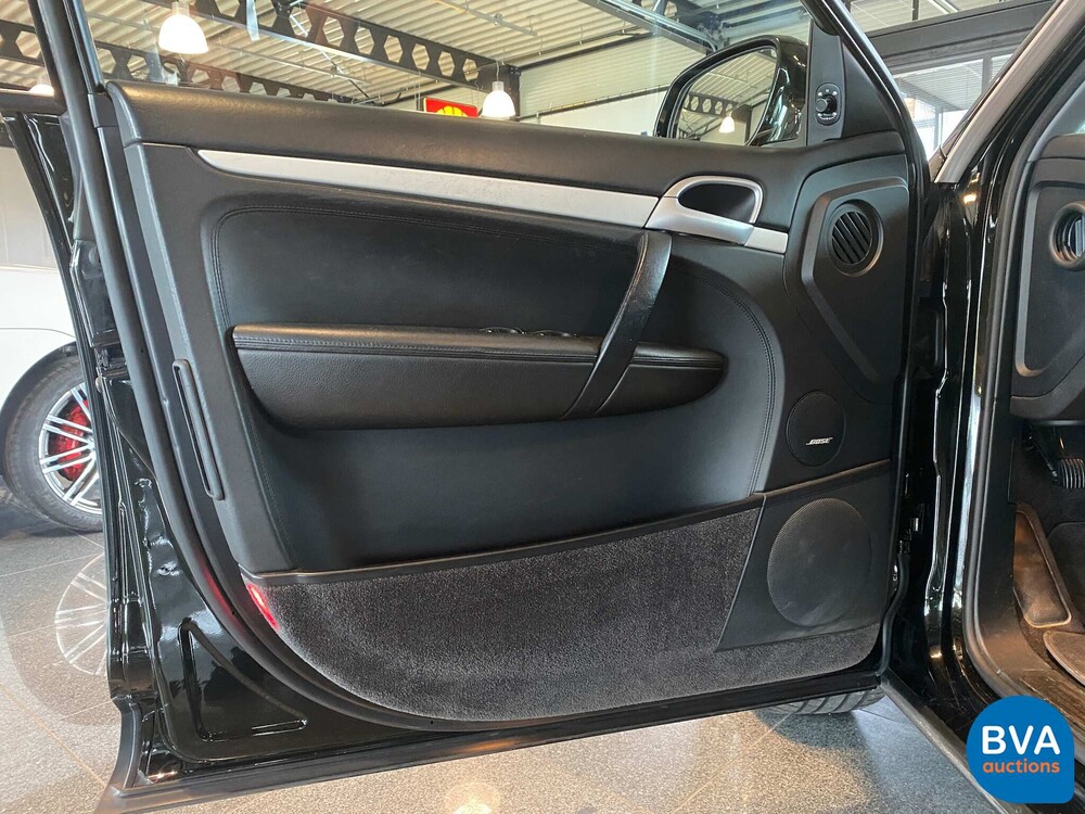 Porsche Cayenne 4.5 S 340PS 2006 -Org. NL-, 12-TJ-VL.