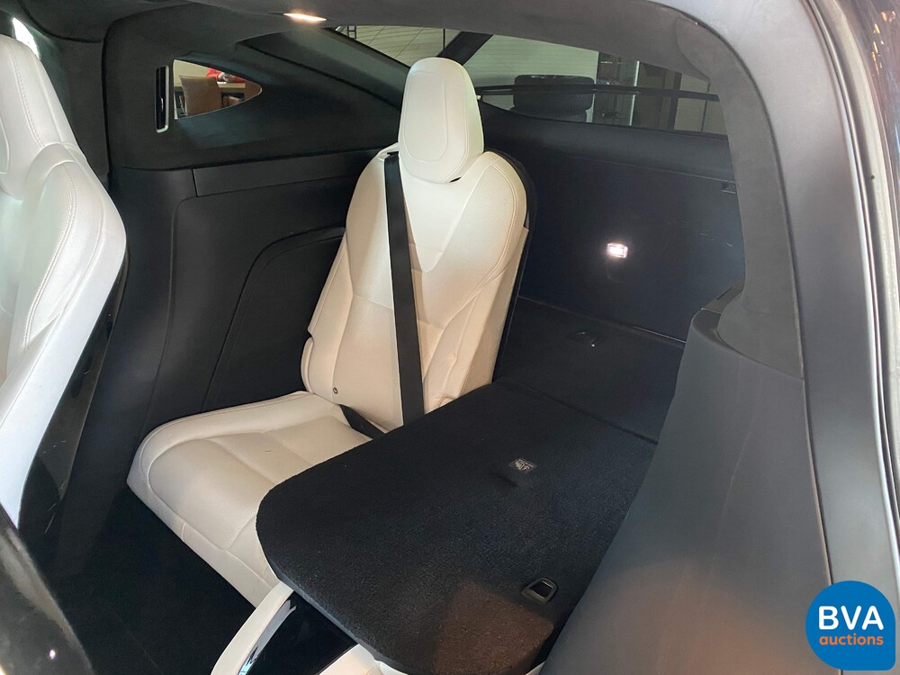 Tesla Model X 90D Base 6-person 429pk 2016 -Org. NL-, KV-944-Z.