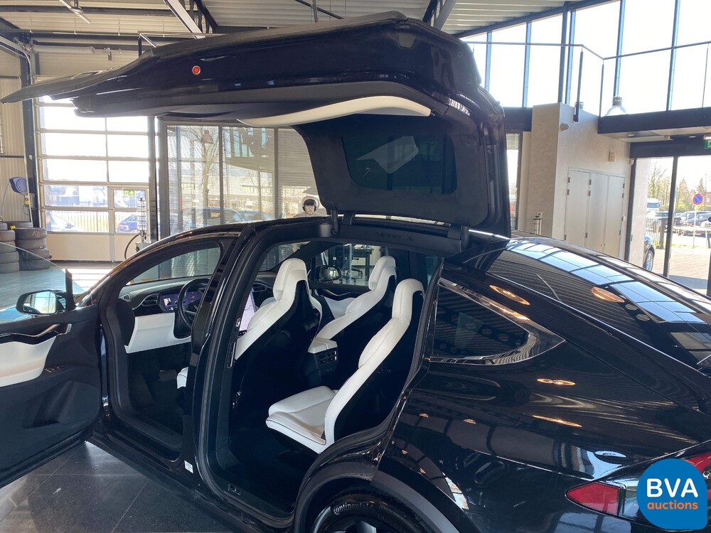 Tesla Model X 90D Base 6-person 429pk 2016 -Org. NL-, KV-944-Z.