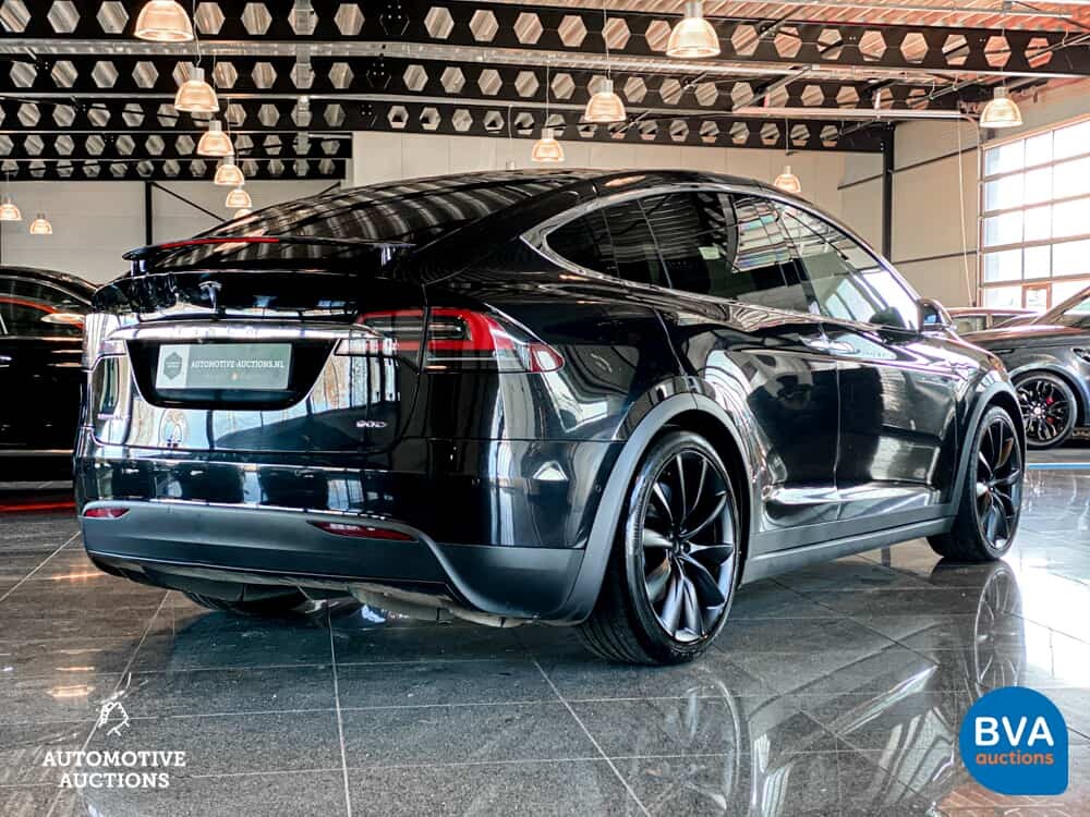 Tesla Model X 90D Base 6-person 429pk 2016 -Org. NL-, KV-944-Z.