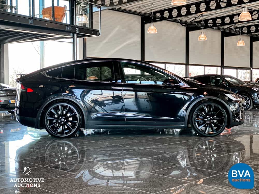 Tesla Model X 90D Base 6-person 429pk 2016 -Org. NL-, KV-944-Z.