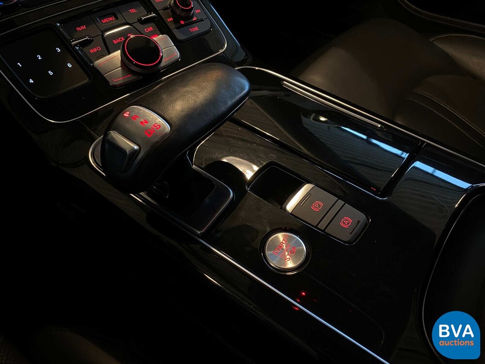 Audi A8 6.3 W12 quattro Lang Pro Line+ 500hp 2011 -Org. NL-, 04-RHV-9.