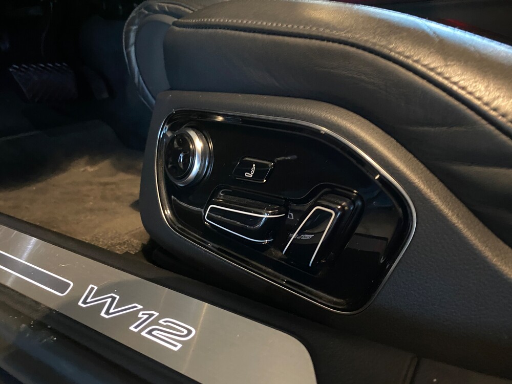 Audi A8 6.3 W12 quattro Lang Pro Line+ 500hp 2011 -Org. NL-, 04-RHV-9.