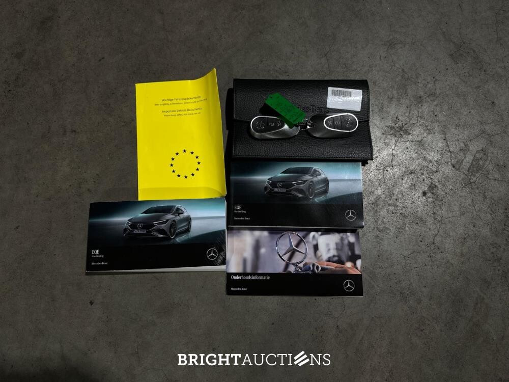 Mercedes-Benz EQE350+ Launch Edition AMG Line 91 kWh 292pk 2022 (Origineel-NL), P-880-TP