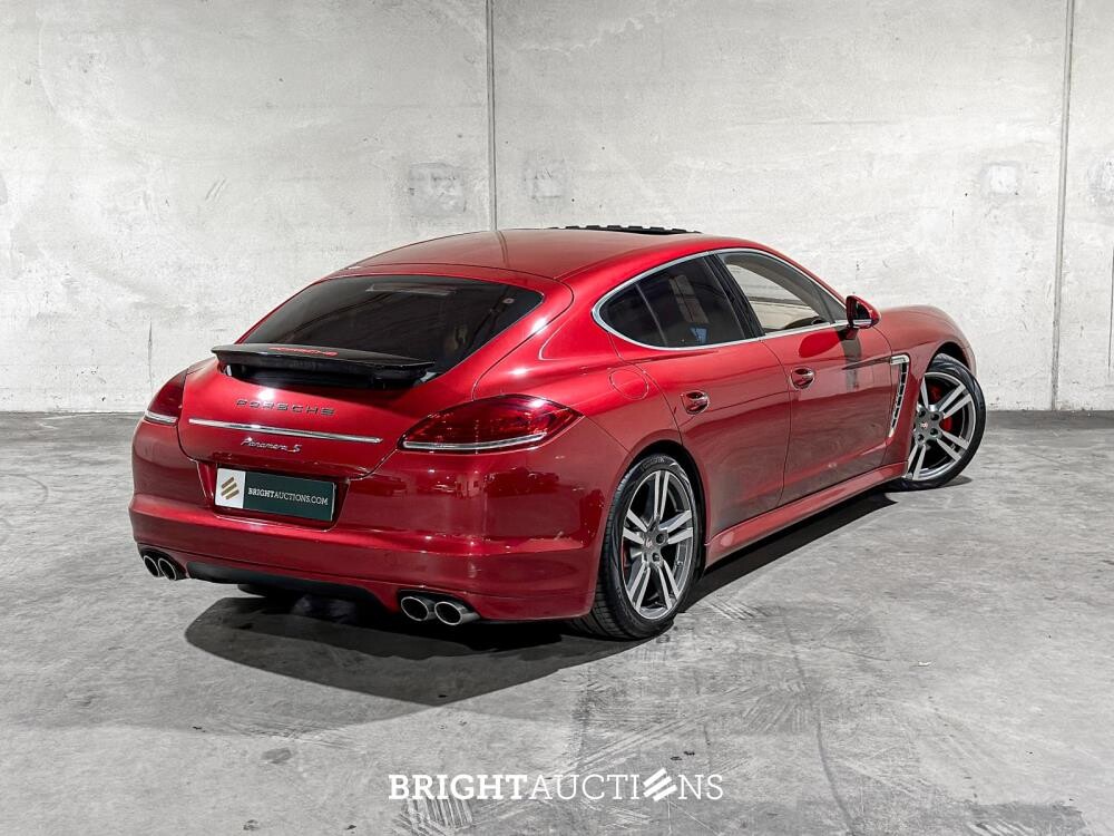 Porsche Panamera S 4.8 V8 400pk 2010, TF-518-R Youngtimer