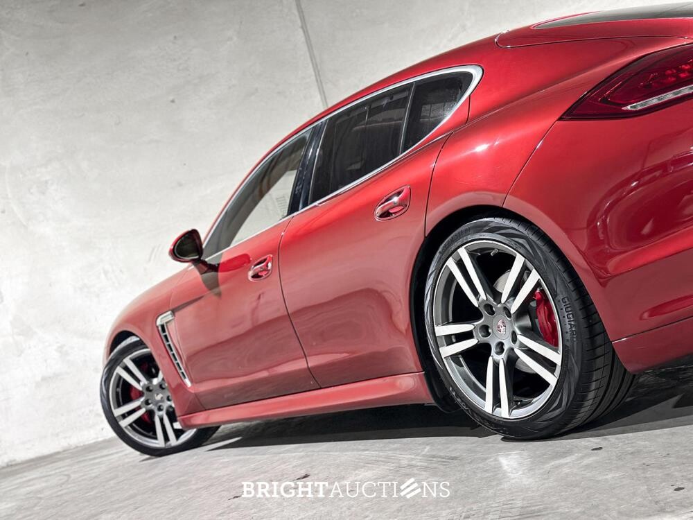 Porsche Panamera S 4.8 V8 400pk 2010, TF-518-R Youngtimer