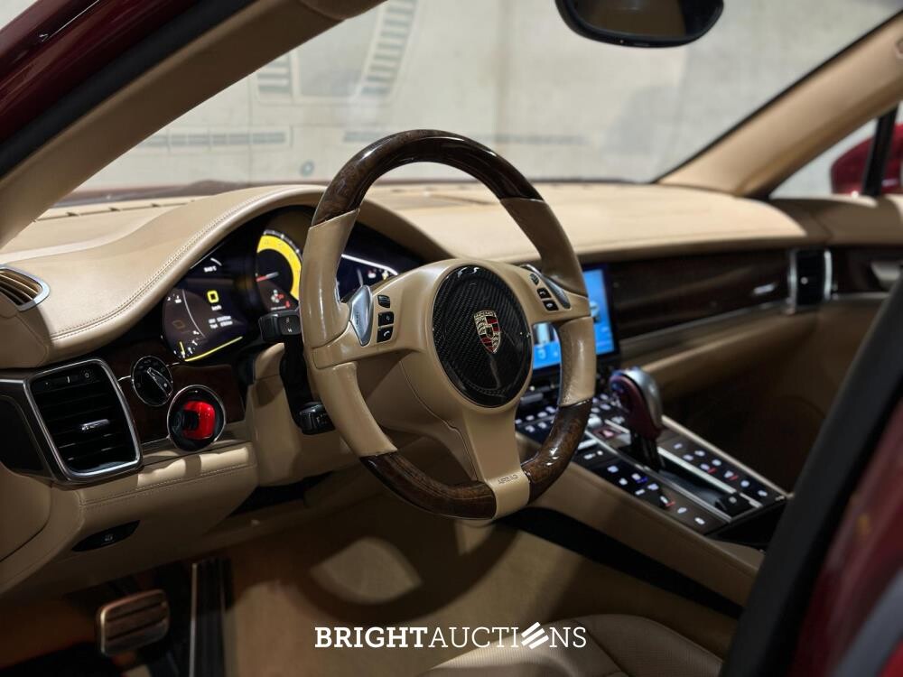 Porsche Panamera S 4.8 V8 400pk 2010, TF-518-R Youngtimer