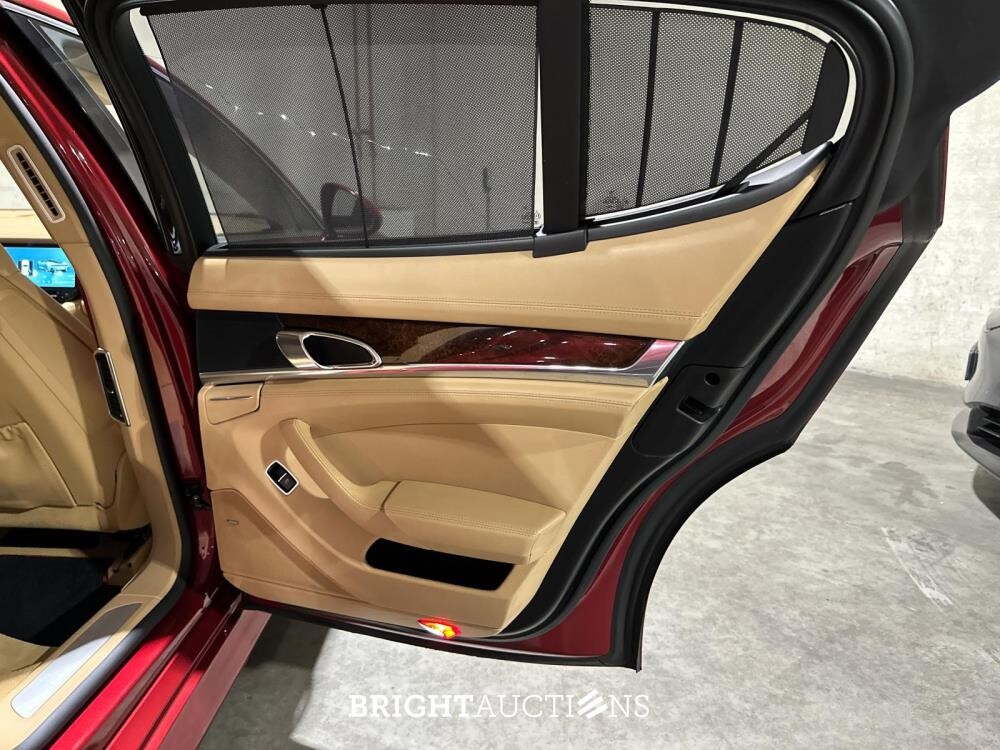 Porsche Panamera S 4.8 V8 400pk 2010, TF-518-R Youngtimer