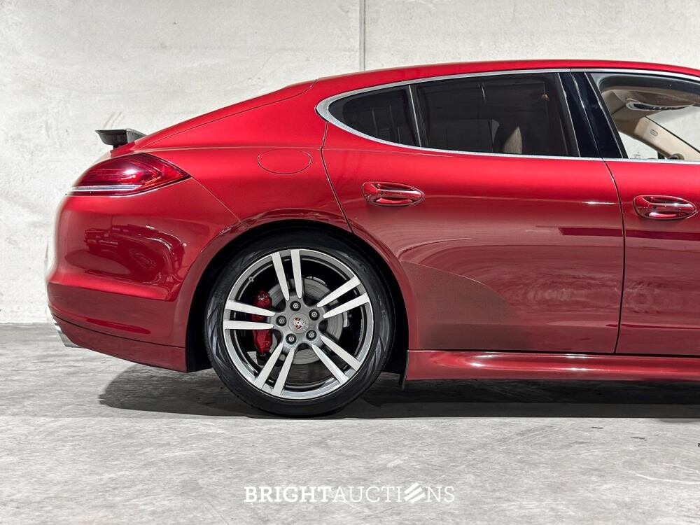 Porsche Panamera S 4.8 V8 400pk 2010, TF-518-R Youngtimer