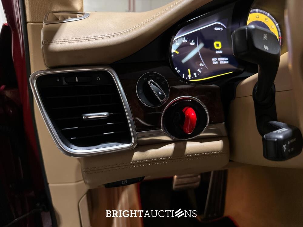 Porsche Panamera S 4.8 V8 400pk 2010, TF-518-R Youngtimer