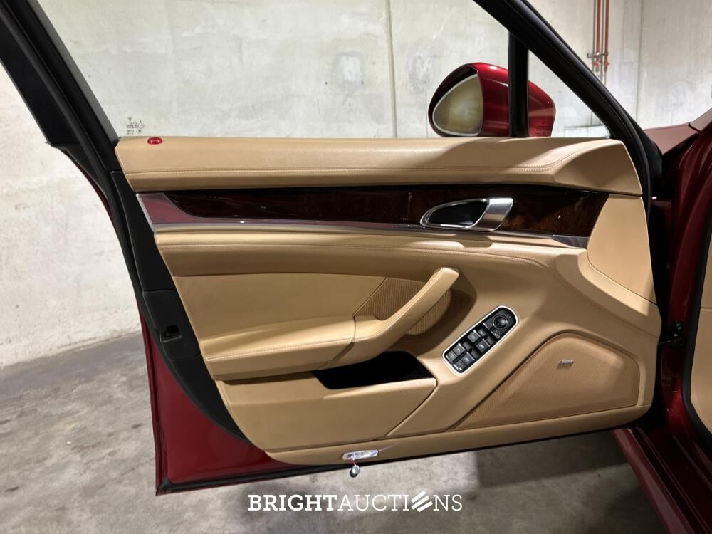 Porsche Panamera S 4.8 V8 400pk 2010, TF-518-R Youngtimer