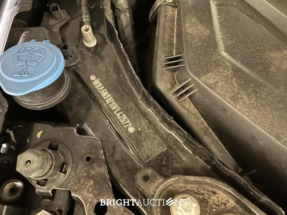 BMW 330e Touring Business Edition Plus 184pk 2021 3-serie (Origineel-NL + 1e Eigenaar) L-480-TL