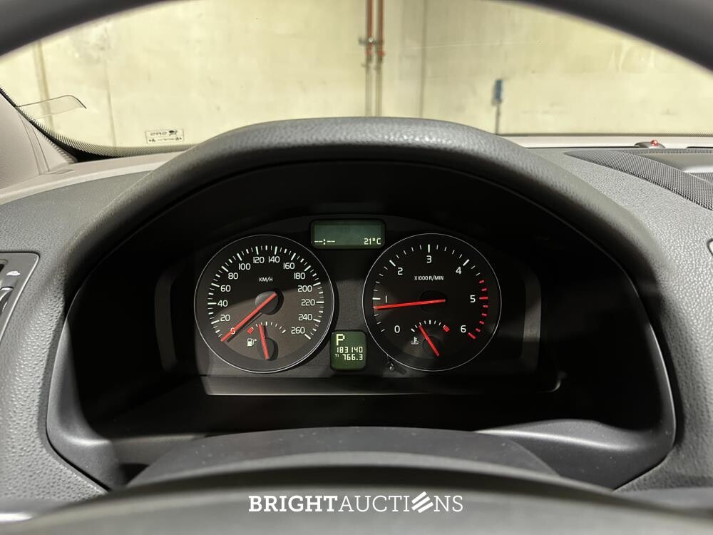 Volvo C70 Convertible 2.0D Momentum 136pk 2010, 41-KKH-3 Youngtimer