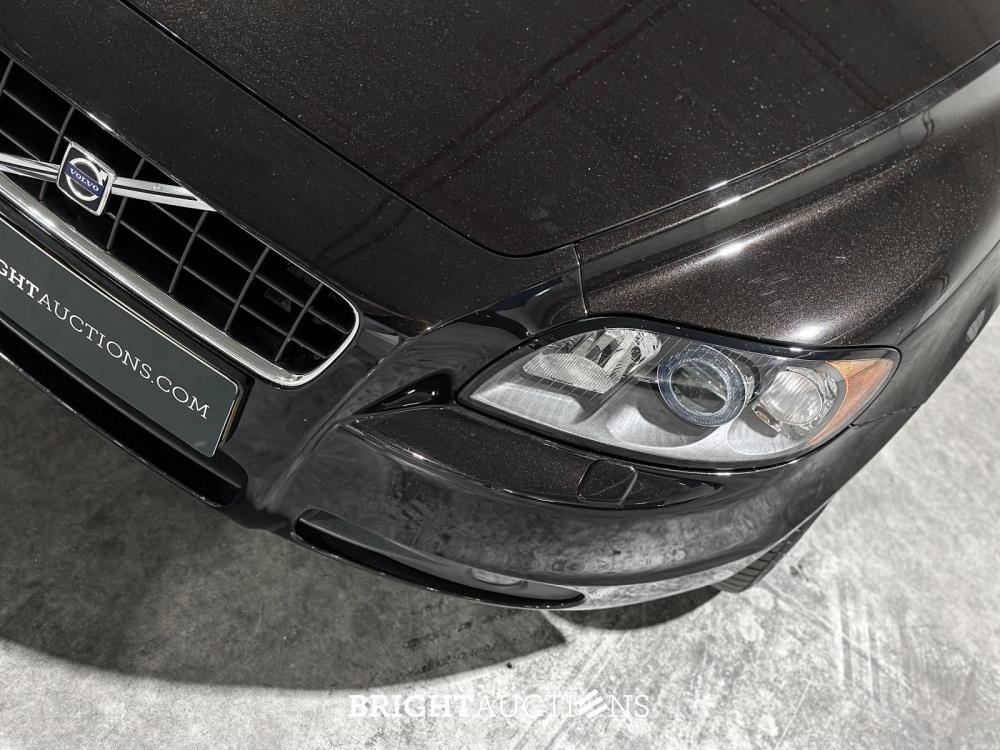 Volvo C70 Convertible 2.0D Momentum 136pk 2010, 41-KKH-3 Youngtimer