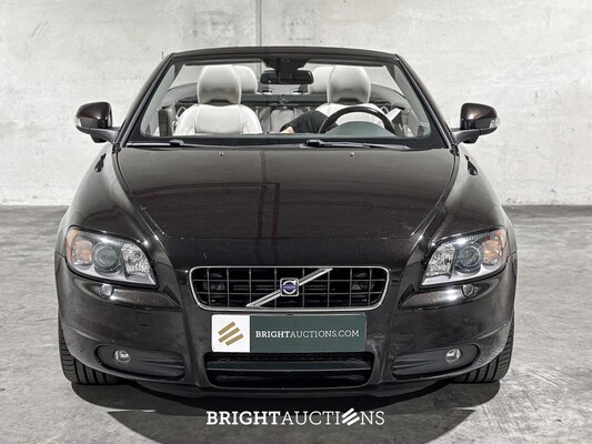 Volvo C70 Convertible 2.0D Momentum 136pk 2010, 41-KKH-3 Youngtimer