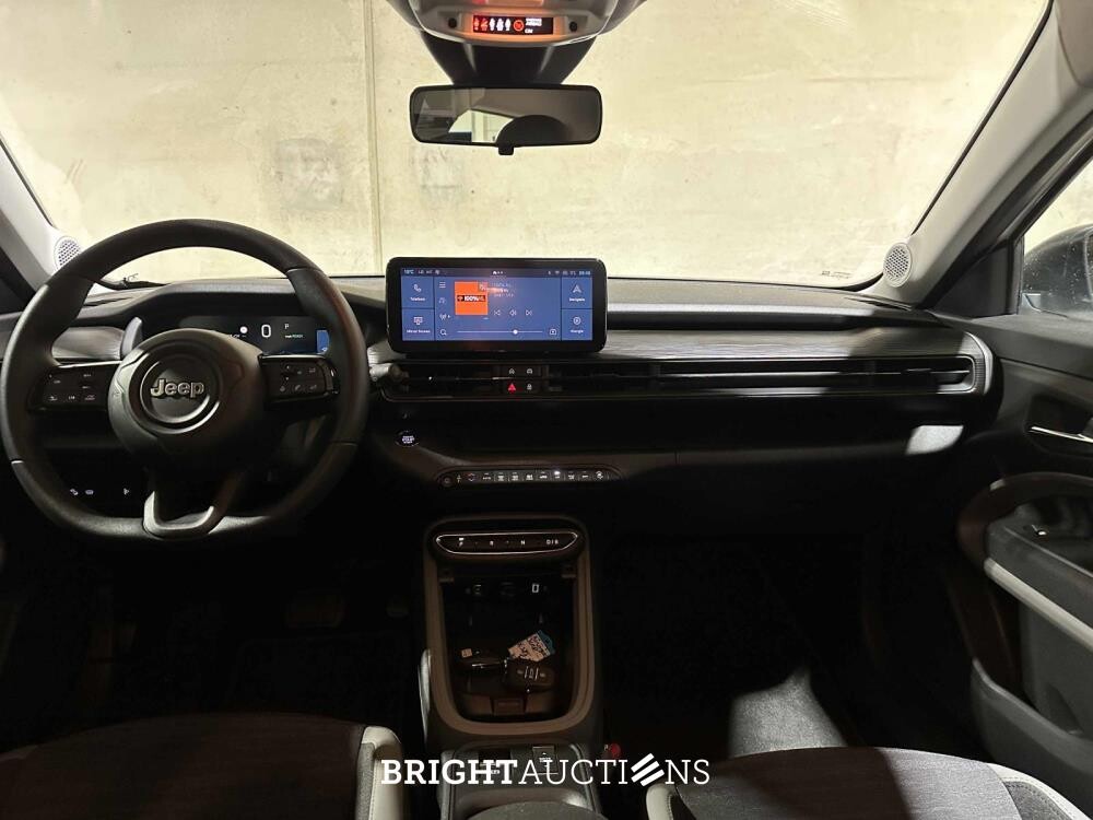 Jeep Avenger Longitude 54 kWh 156pk 2023 (Origineel-NL + 1e Eigenaar), X-383-NN