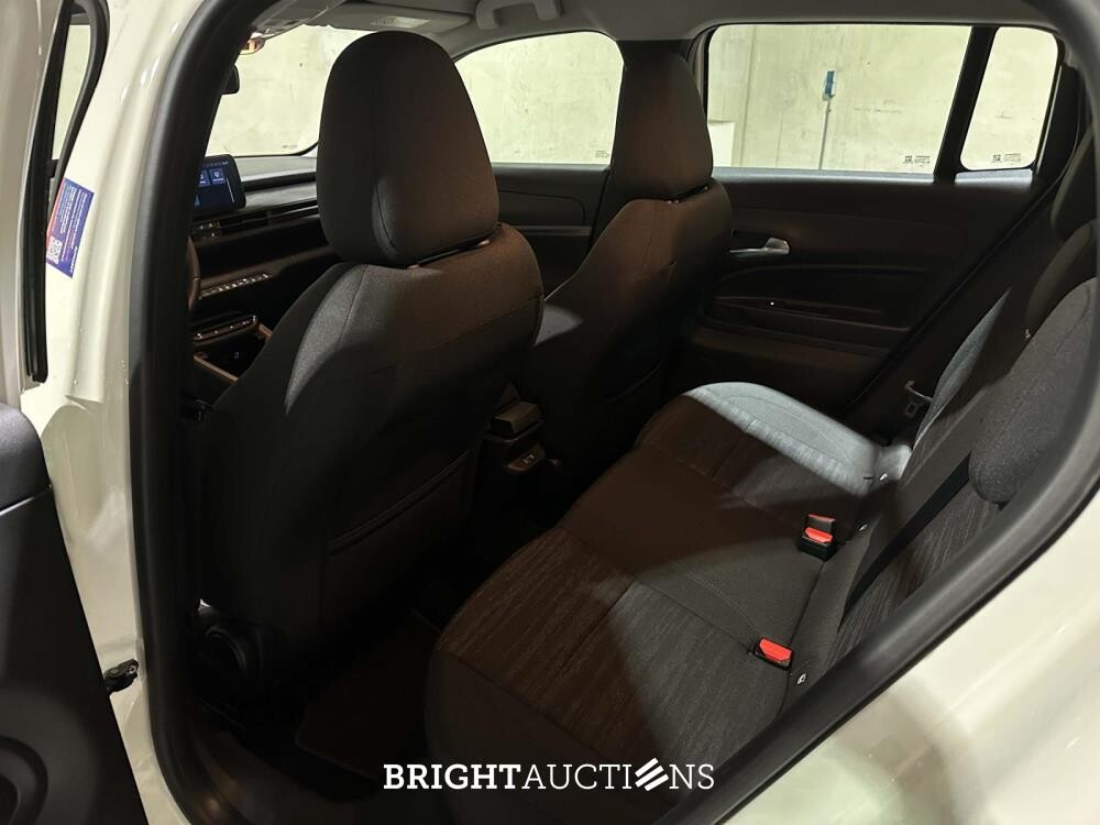 Jeep Avenger Longitude 54 kWh 156pk 2023 (Origineel-NL + 1e Eigenaar), X-383-NN