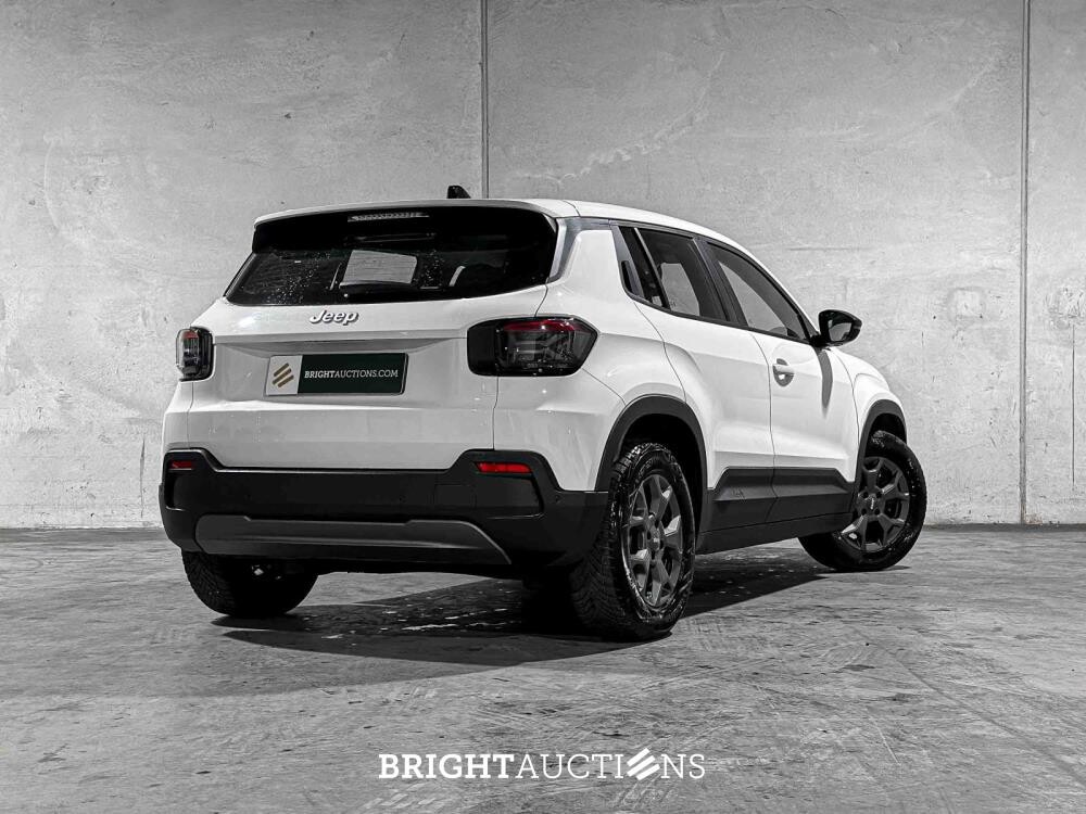 Jeep Avenger Longitude 54 kWh 156pk 2023 (Origineel-NL + 1e Eigenaar), X-383-NN