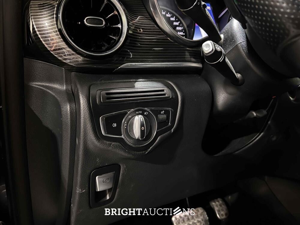 Mercedes-Benz V220d Lang MAYBACH DC Avantgarde 163pk 2020 V-Klasse, V-99-FPZ