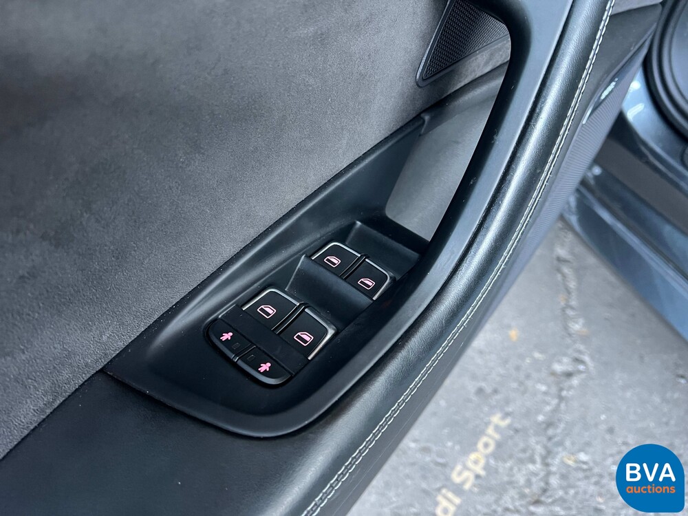 Audi RS6 Performance Avant 4.0 TFSI Quattro 605pk A6 2018, N-712-ZD