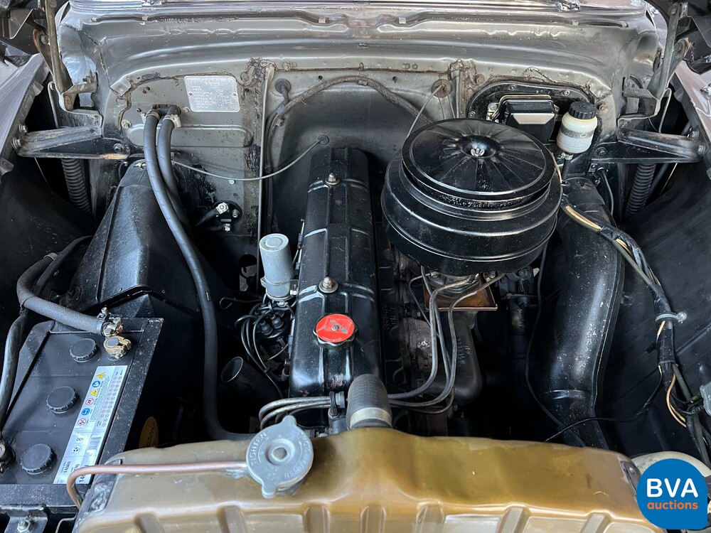 Chevrolet Deluxe Powerglide 1951, 32-XL-66.