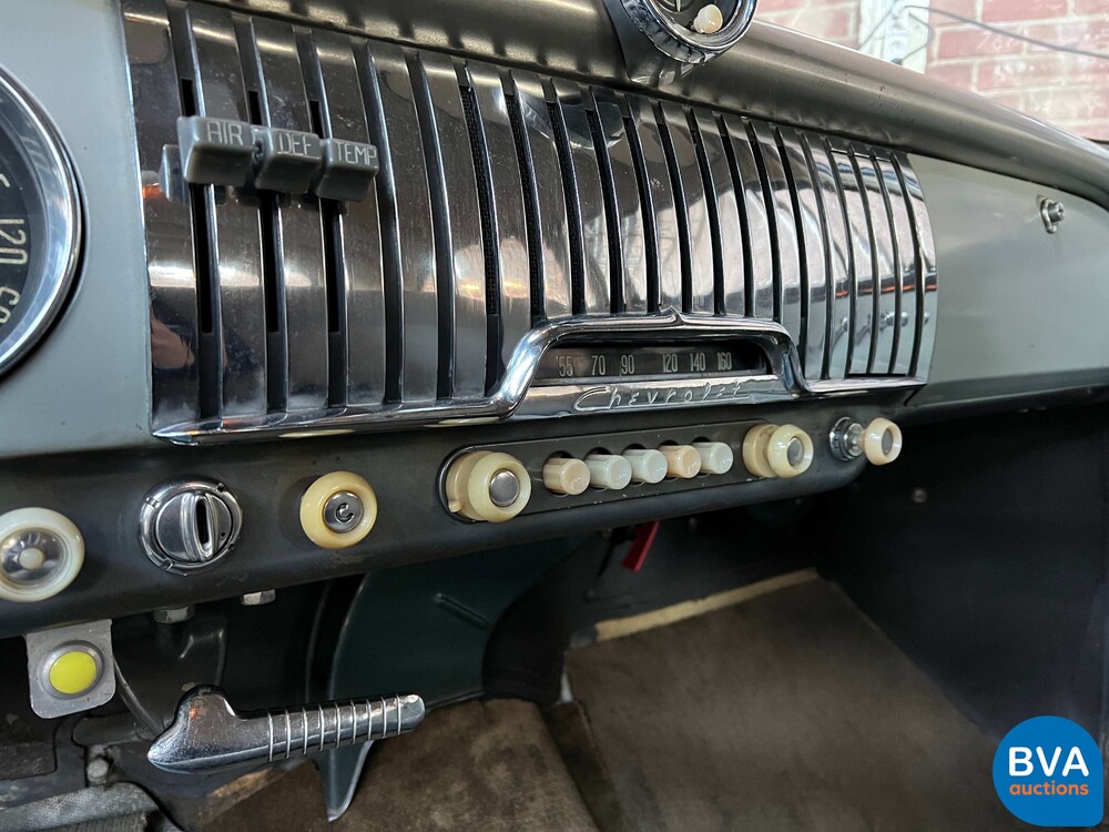 Chevrolet Deluxe Powerglide 1951, 32-XL-66.