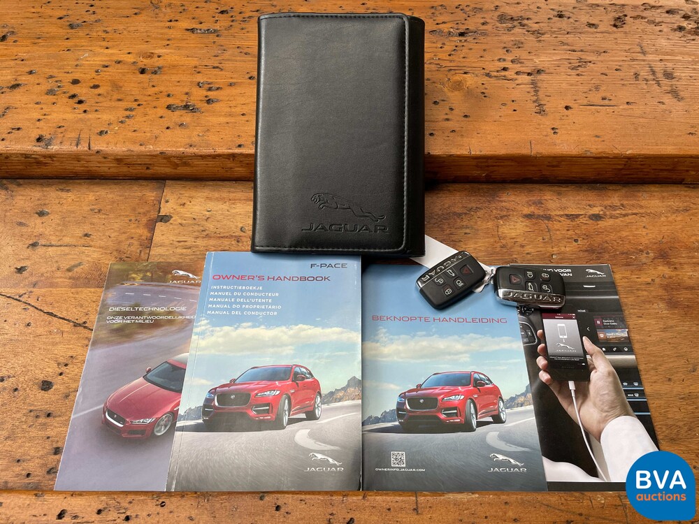 Jaguar F-Pace 20d AWD Portfolio 2016, KB-408-Z