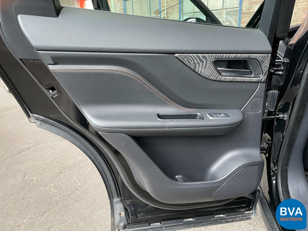 Jaguar F-Pace 20d AWD Portfolio 2016, KB-408-Z