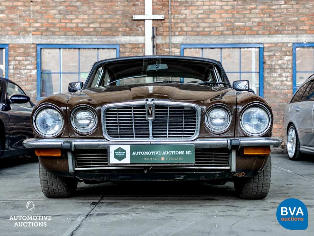 Jaguar XJ 5.3 V12 de Luxe LWB 313pk 1977 -Org. NL-, 95-SN-71.