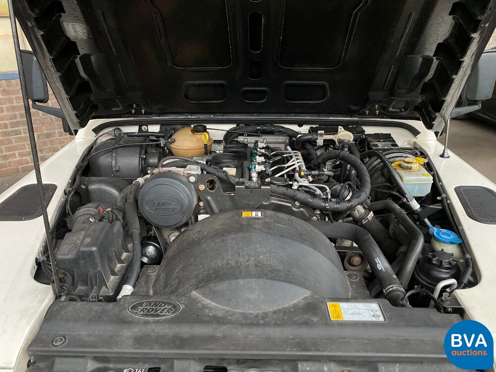 Land Rover Defender 90 SE 2.4 Ice Limited Edition 122pk 2010 -Org. NL-, 3-VGD-30