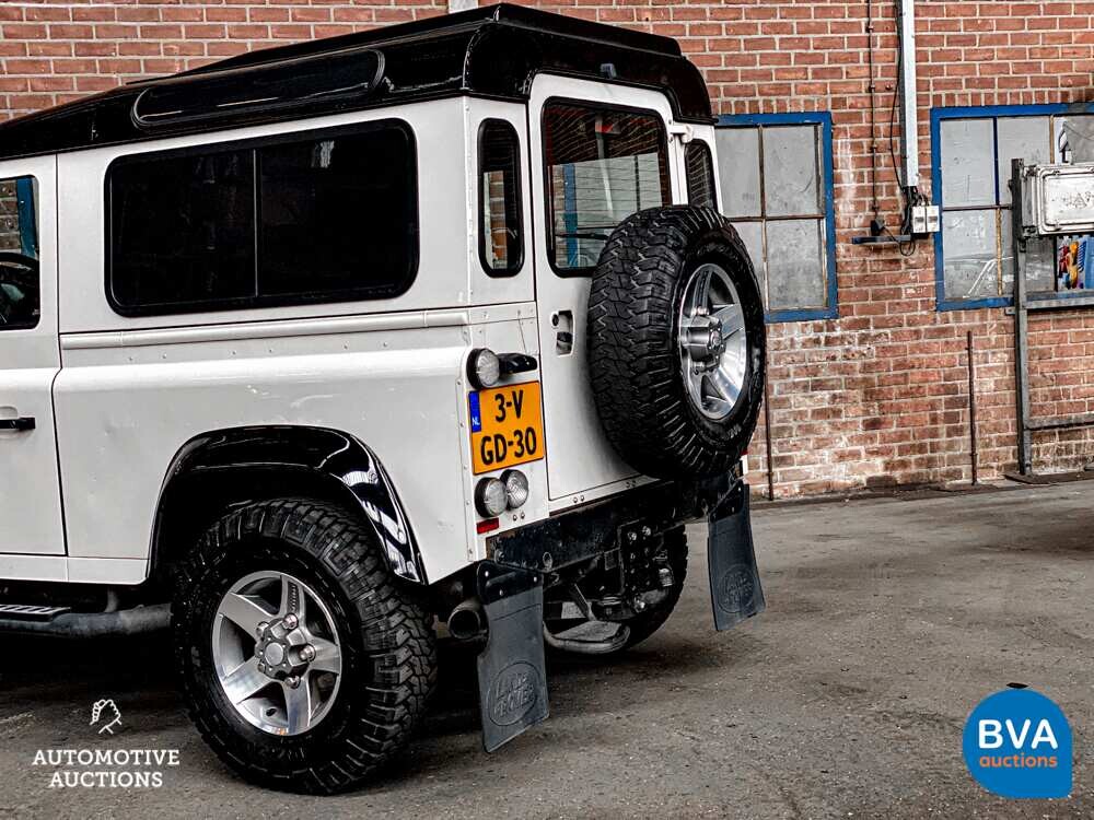 Land Rover Defender 90 SE 2.4 Ice Limited Edition 122pk 2010 -Org. NL-, 3-VGD-30
