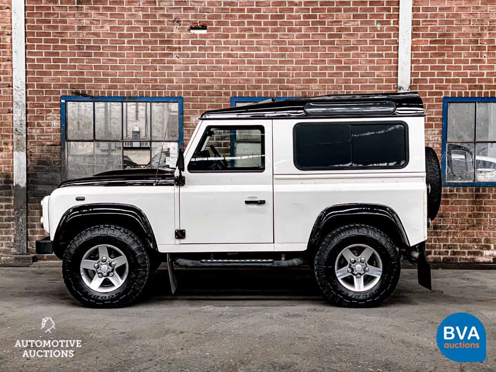 Land Rover Defender 90 SE 2.4 Ice Limited Edition 122pk 2010 -Org. NL-, 3-VGD-30