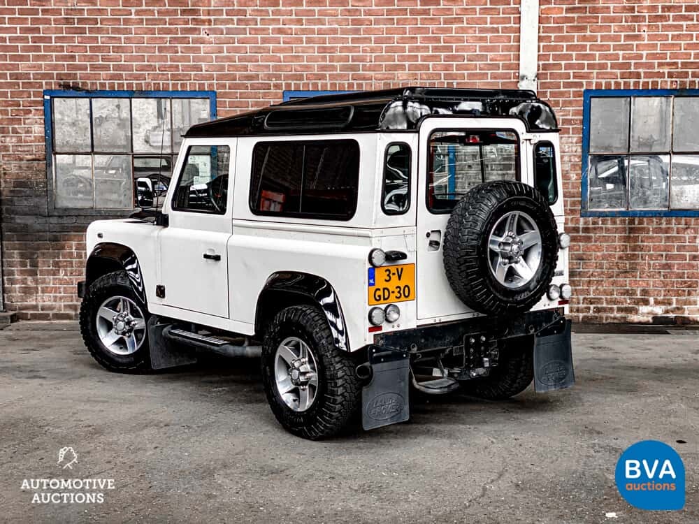 Land Rover Defender 90 SE 2.4 Ice Limited Edition 122pk 2010 -Org. NL-, 3-VGD-30