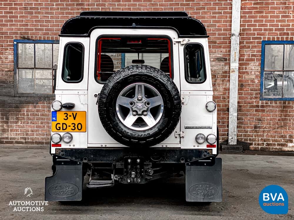Land Rover Defender 90 SE 2.4 Ice Limited Edition 122pk 2010 -Org. NL-, 3-VGD-30
