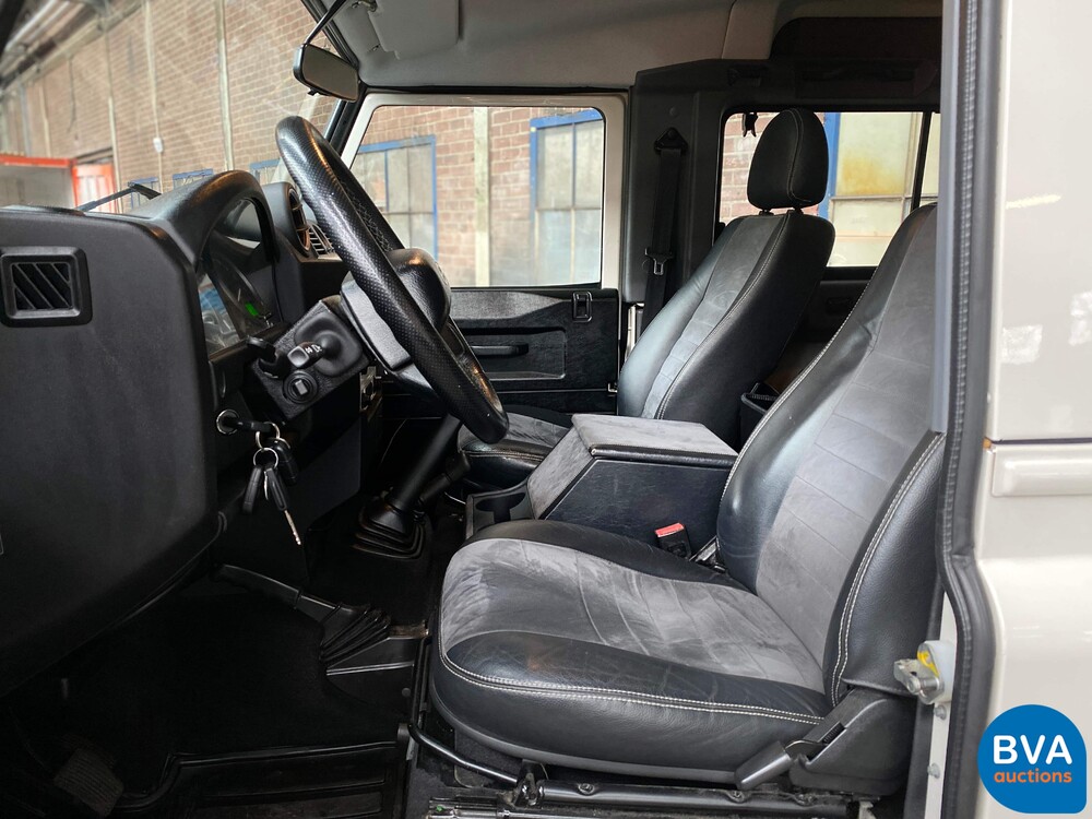 Land Rover Defender 90 SE 2.4 Ice Limited Edition 122pk 2010 -Org. NL-, 3-VGD-30