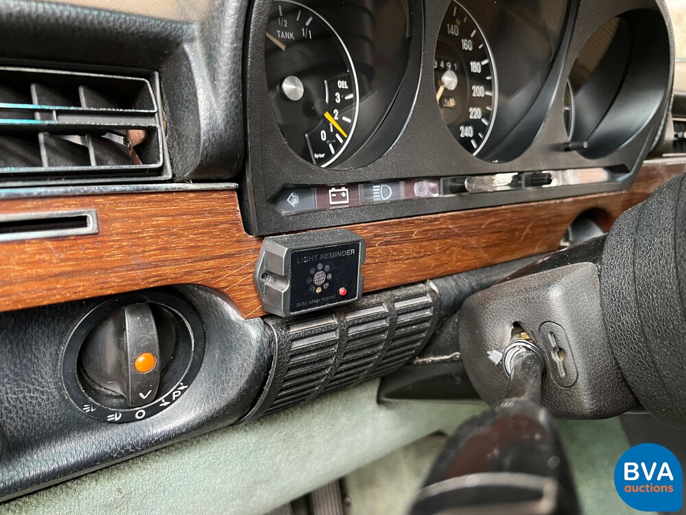 Mercedes-Benz 280 SE S-class 185hp 1976, 36-YA-32.