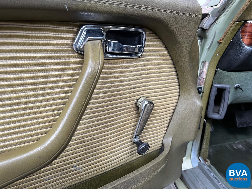 Mercedes-Benz 280 SE S-class 185hp 1976, 36-YA-32.