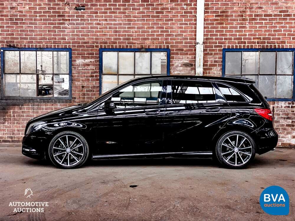 Mercedes-Benz B180 CDI B-Klasse 109pk 2012, 1-SFG-01