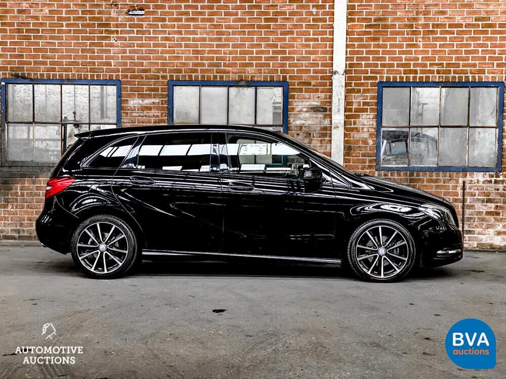 Mercedes-Benz B180 CDI B-Klasse 109pk 2012, 1-SFG-01