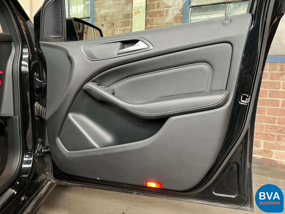 Mercedes-Benz B180 CDI B-Klasse 109pk 2012, 1-SFG-01