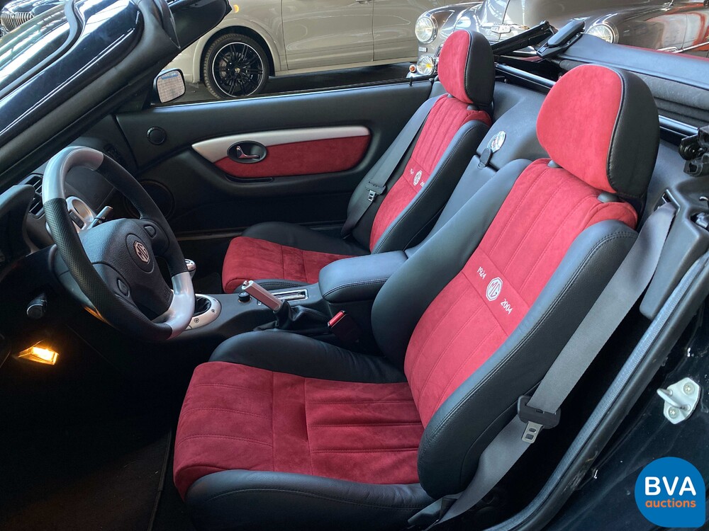 MG TF Cabriolet 80th Anniversary Edition 1/1600 136pk 2004 -Org. EN- NEW.