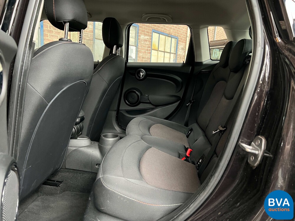 Mini 1.5 Cooper Business 136pk 2015, GG-433-Z