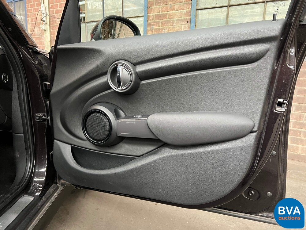 Mini 1.5 Cooper Business 136pk 2015, GG-433-Z