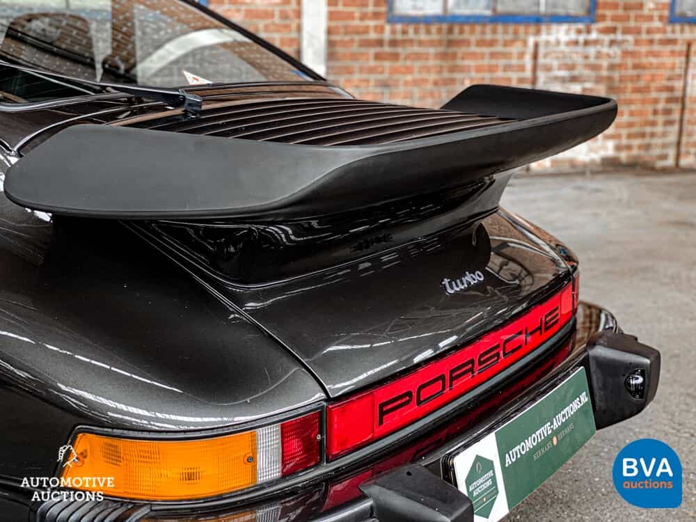 Porsche 911 3.3 Turbo Coupé 320 PS 1986, NV-GR-08.