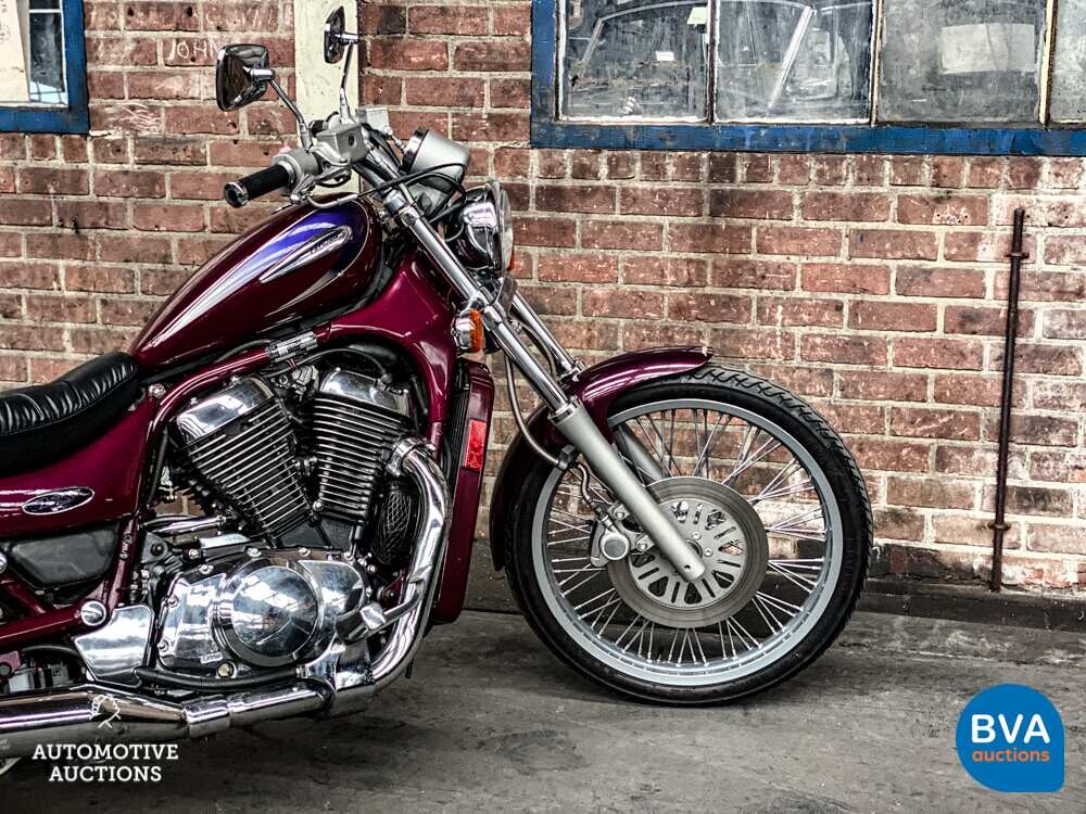 Suzuki VS800 Intruder 53pk Org.NL 2000, MB-TR-21