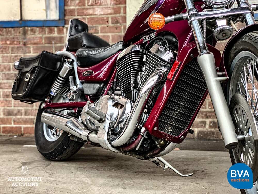 Suzuki VS800 Intruder 53pk Org.NL 2000, MB-TR-21