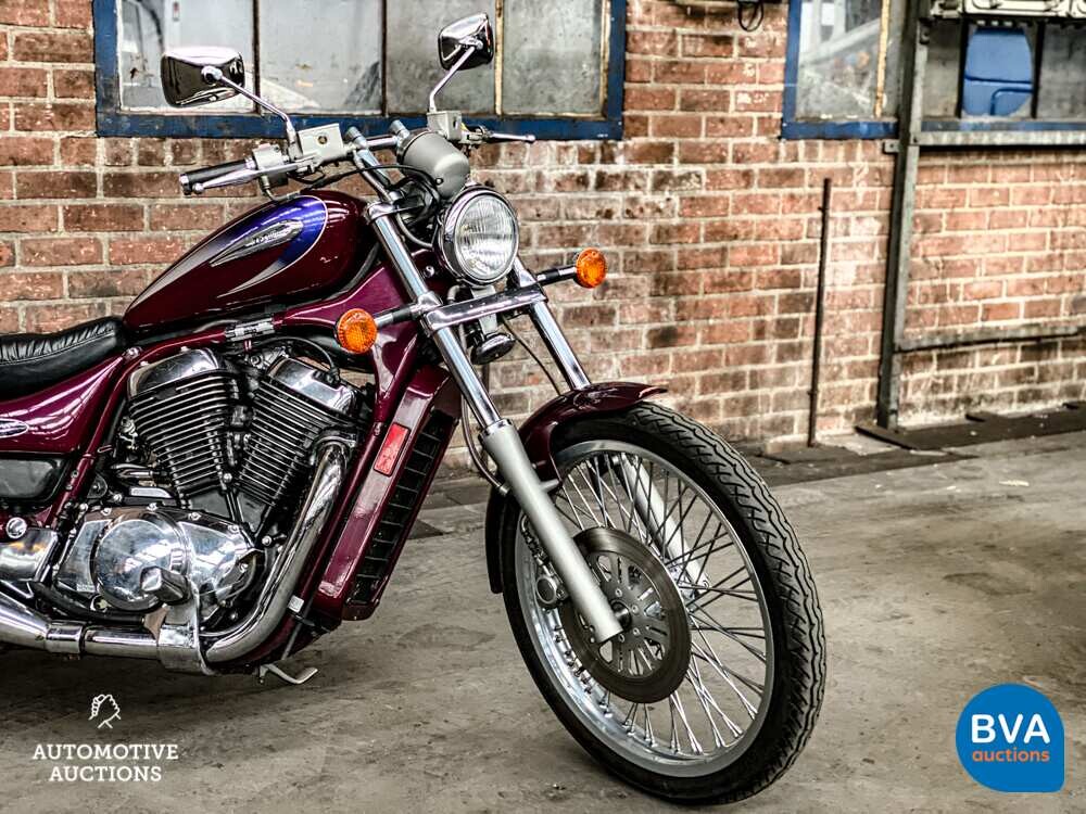 Suzuki VS800 Intruder 53pk Org.NL 2000, MB-TR-21