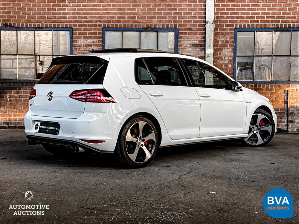 Volkswagen Golf GTI 2.0 TSI 220hp 2013, P-962-FV.