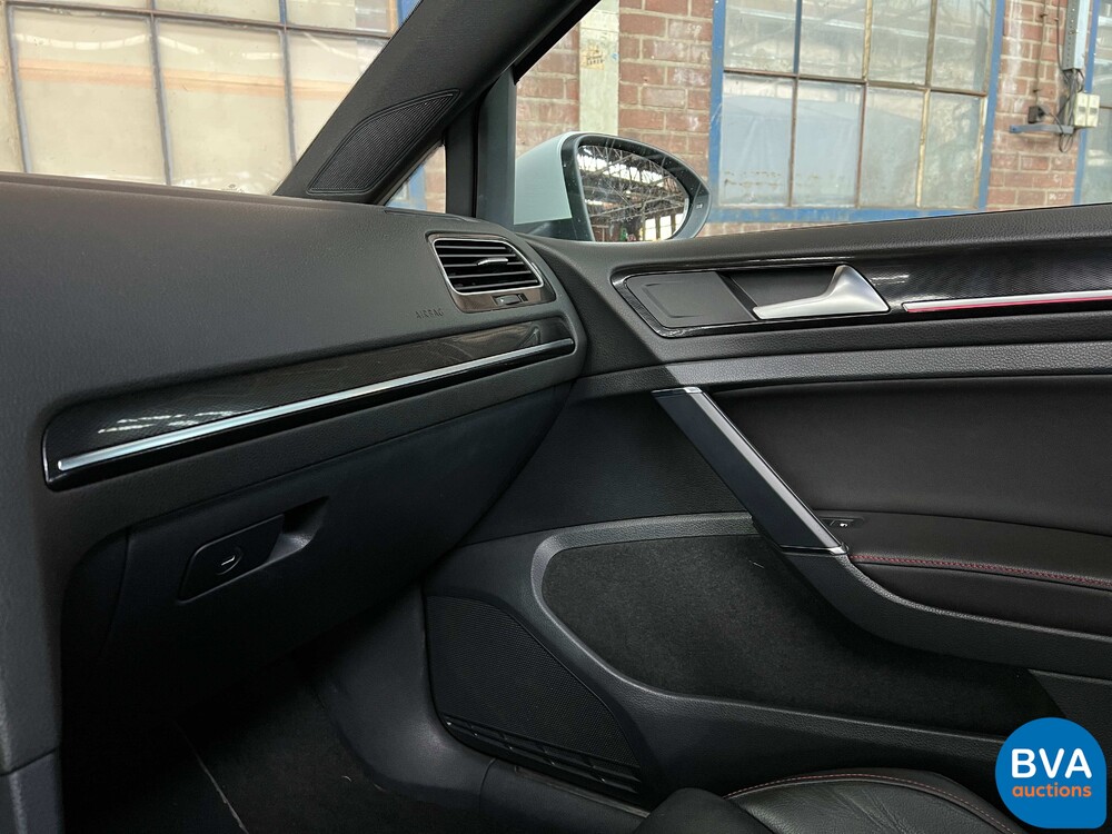 Volkswagen Golf GTI 2.0 TSI 220hp 2013, P-962-FV.