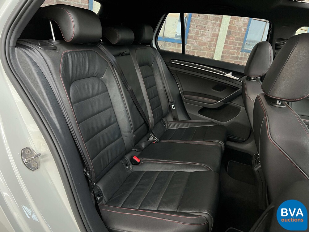 Volkswagen Golf GTI 2.0 TSI 220hp 2013, P-962-FV.